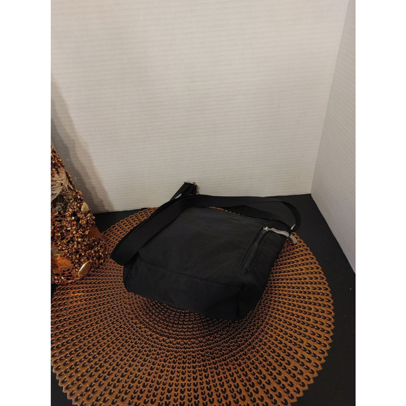 Baggallini Crossbody - Picture 3 of 5